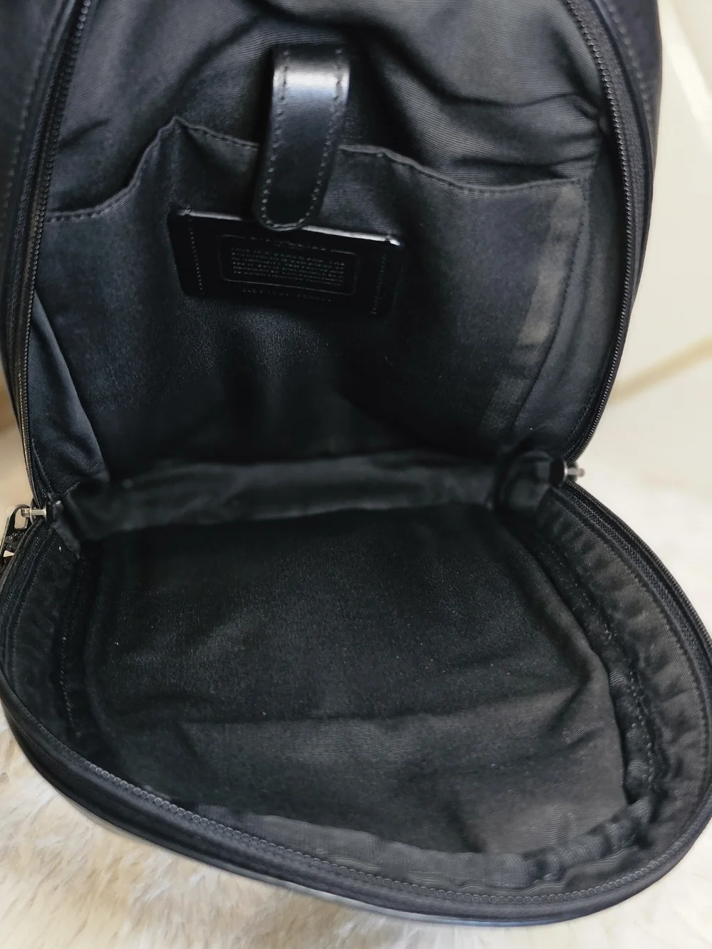 Coach Terrain Sling Pack / Body Bag (Model F56877)
